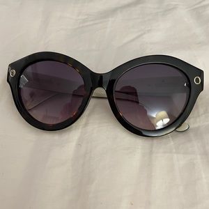 Oroton Theodora sunglasses